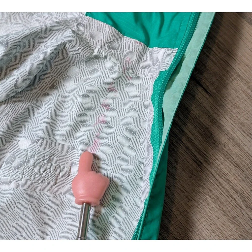 The North Face Size XS Venture Rain Jacket Green HyVent 2.5L Waterproof Shell - Picture 10 of 11